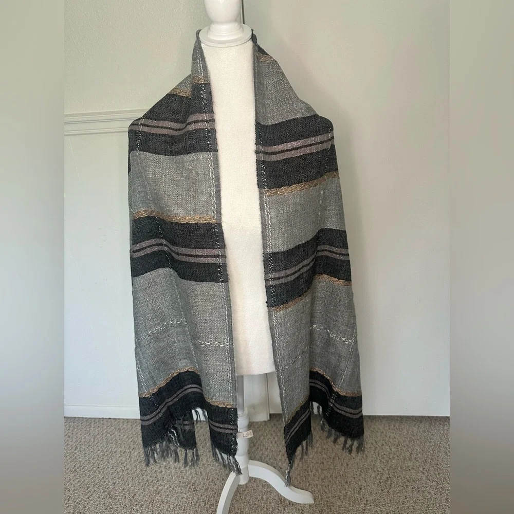 LOFT Gray and Black scarf with bottom fringe one size